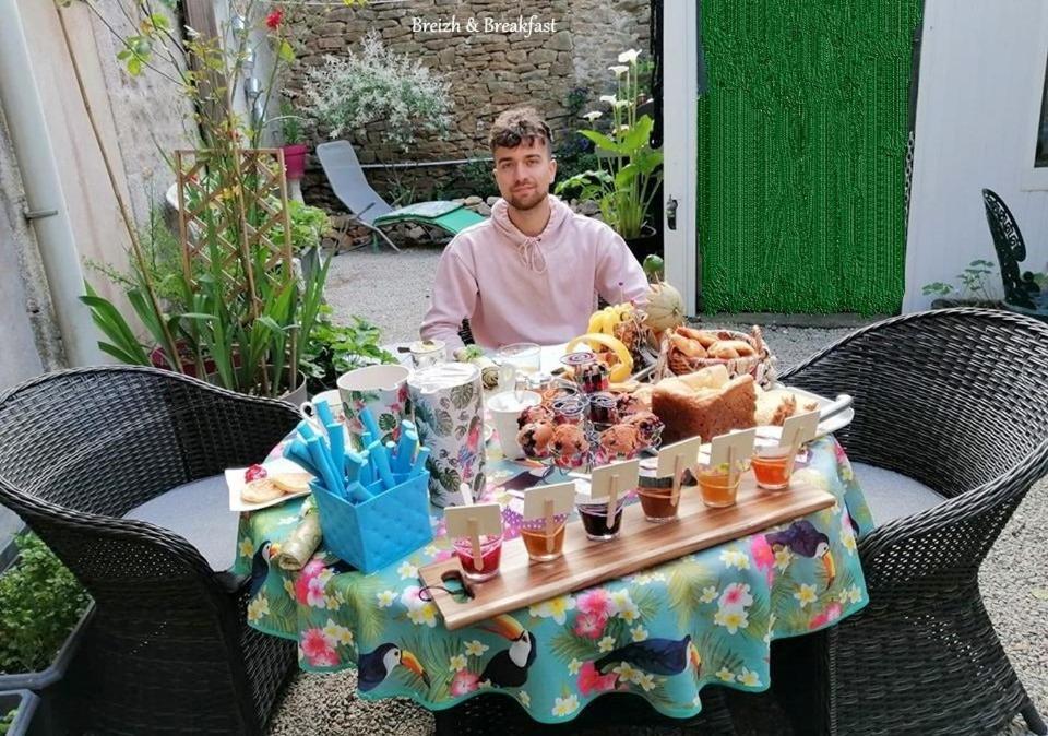مبيت وإفطار Rosporden Breizh & Breakfast المظهر الخارجي الصورة